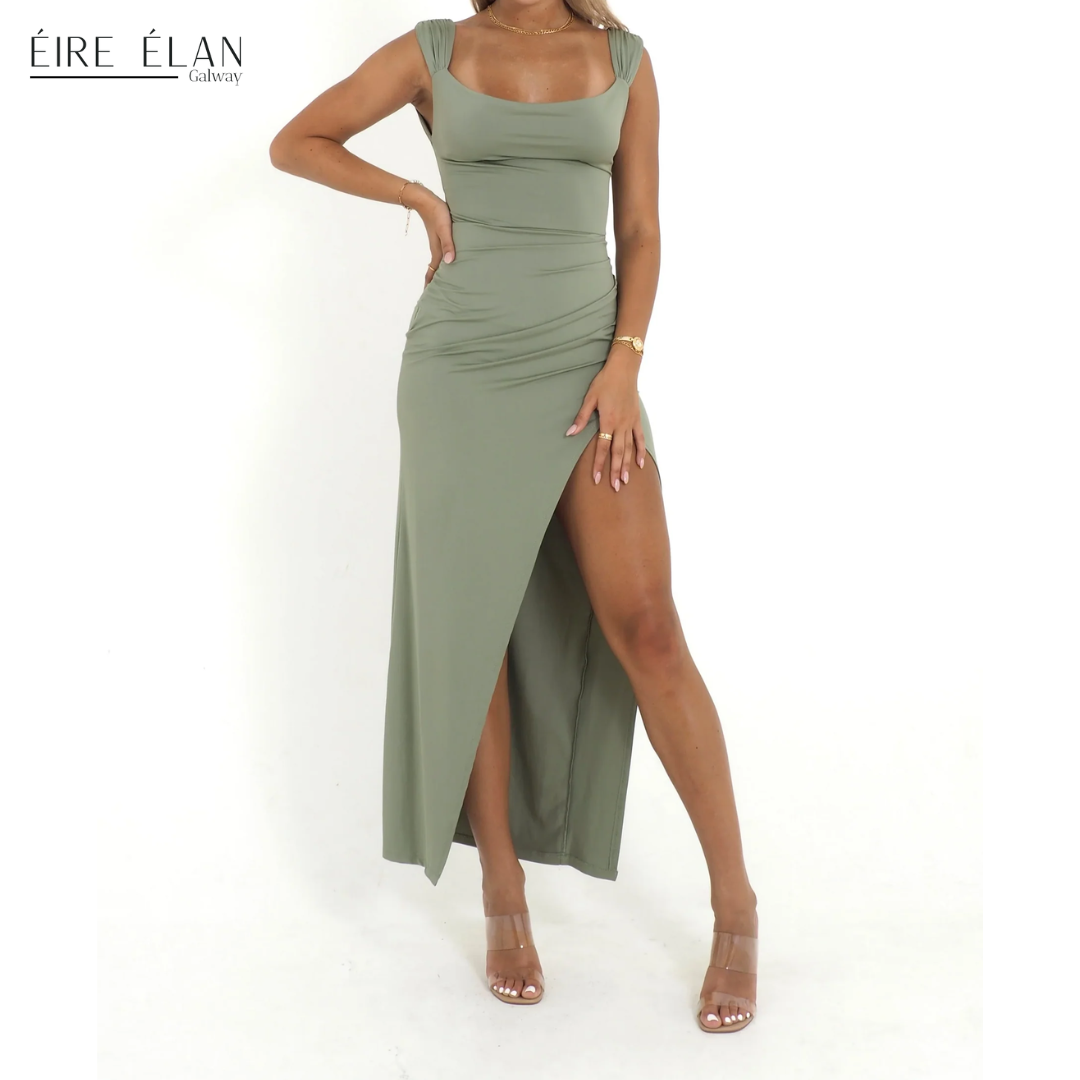 Aurelia – Elegant Long Dress