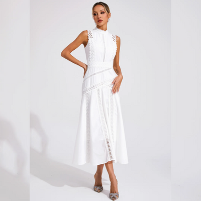 Susanna – Vintage Lace Grace Dress