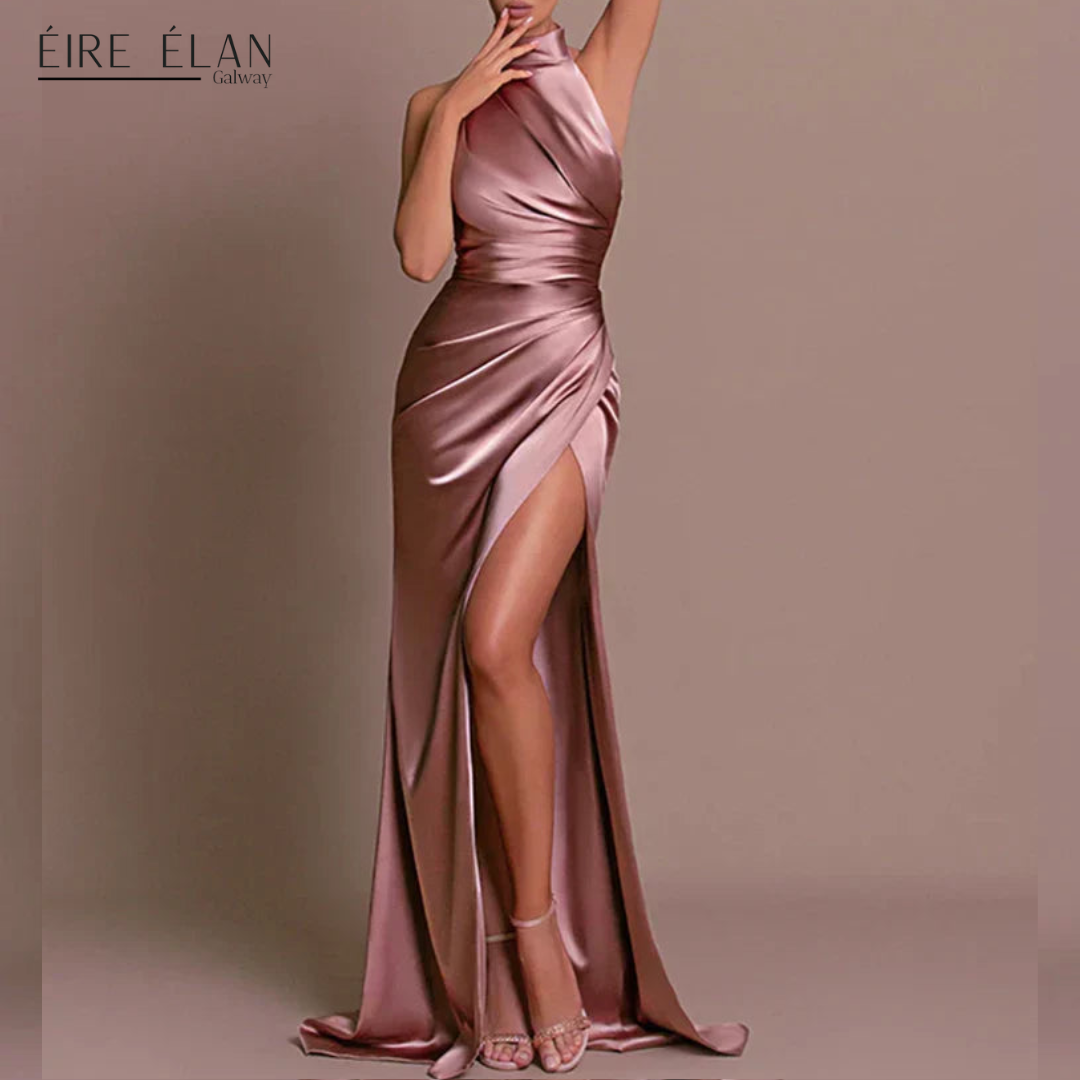 Noelya – Sleek Slit Gown