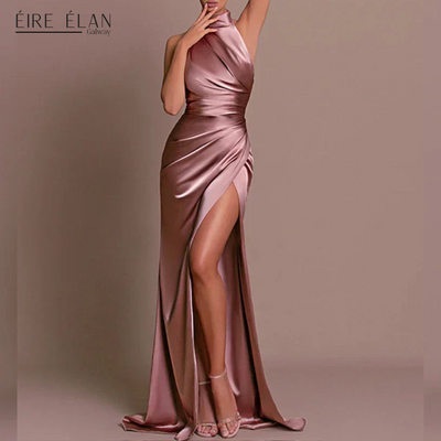 Noelya – Sleek Slit Gown