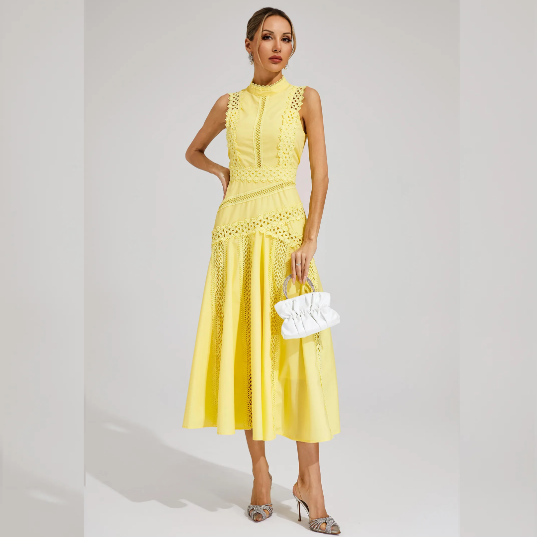 Susanna – Vintage Lace Grace Dress