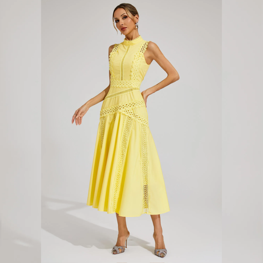 Susanna – Vintage Lace Grace Dress