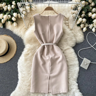 Maya – Sleek Grace Dress