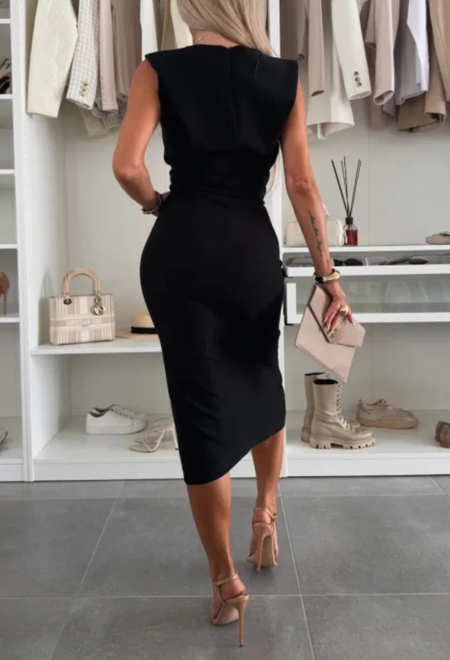 Lynn – Sculpted Elegance Dress